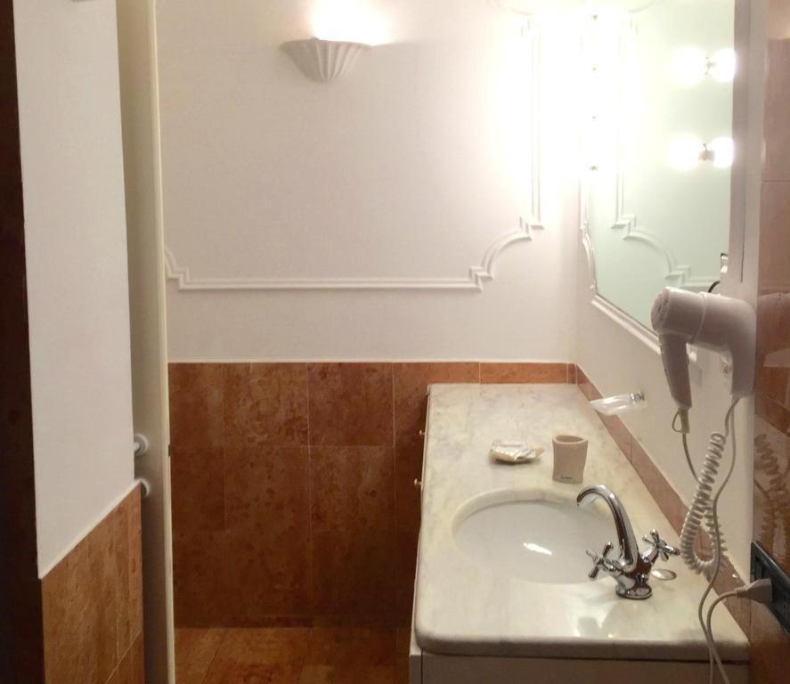 Chiossone Suites Genova Eksteriør billede